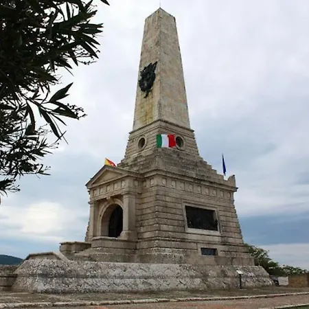 בית נופש Oasi Del Sole - Segesta קלטפימי