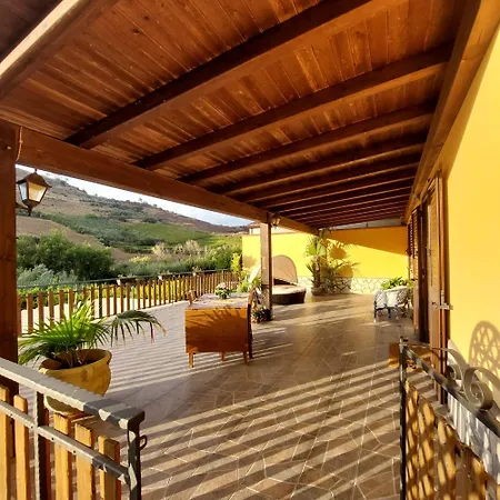 Oasi Del Sole - Segesta בית נופש קלטפימי